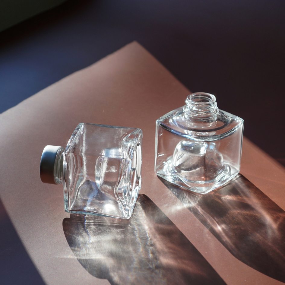 Glass bottle – Nivis Stack Square